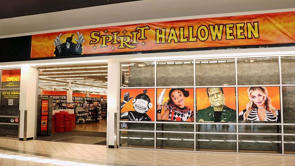 Spirit Halloween retail store entrance